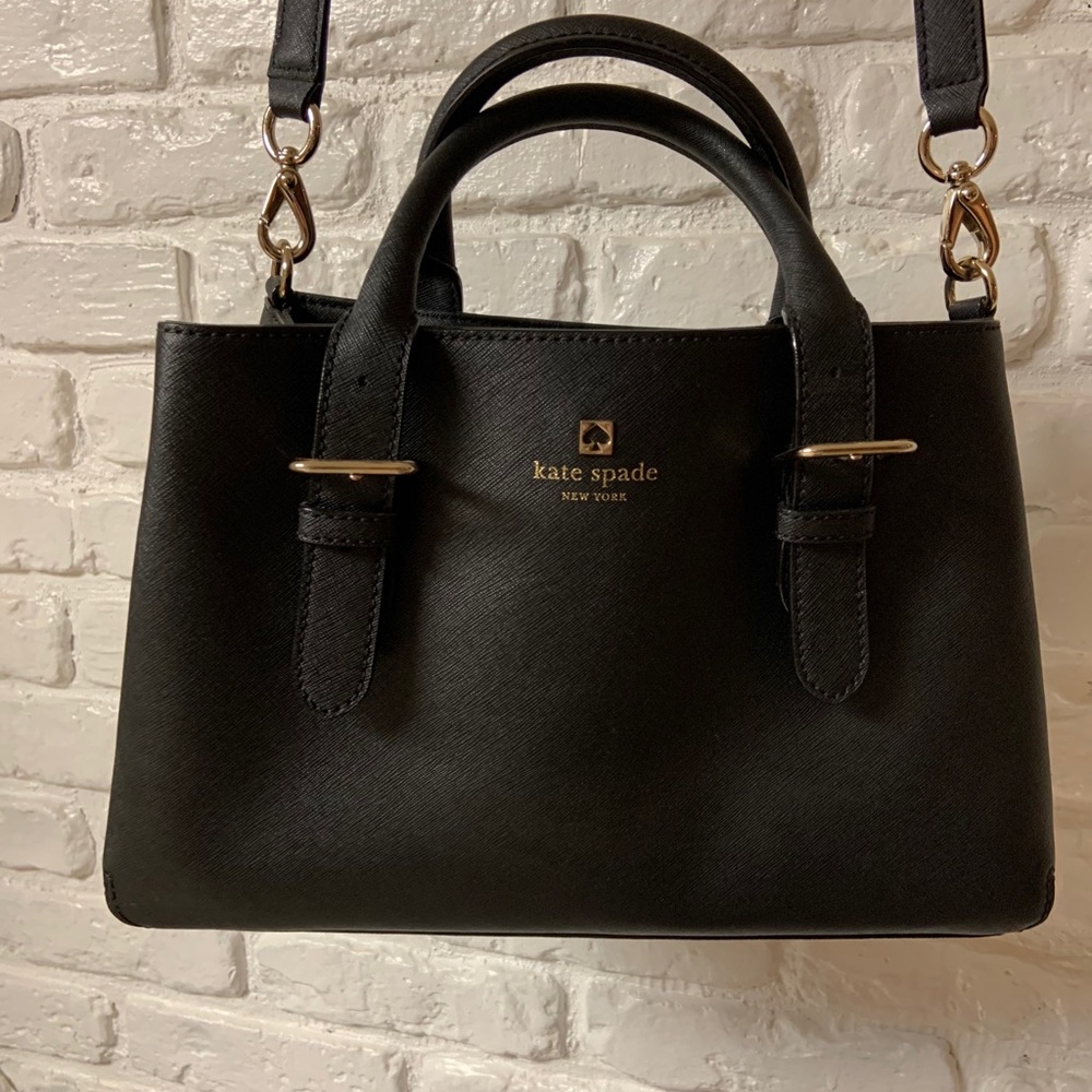 Black Kate Spade purse